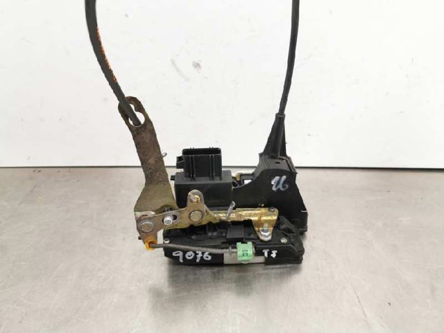 Fecho da porta traseira esquerda 5W4A5426413DA JAGUAR