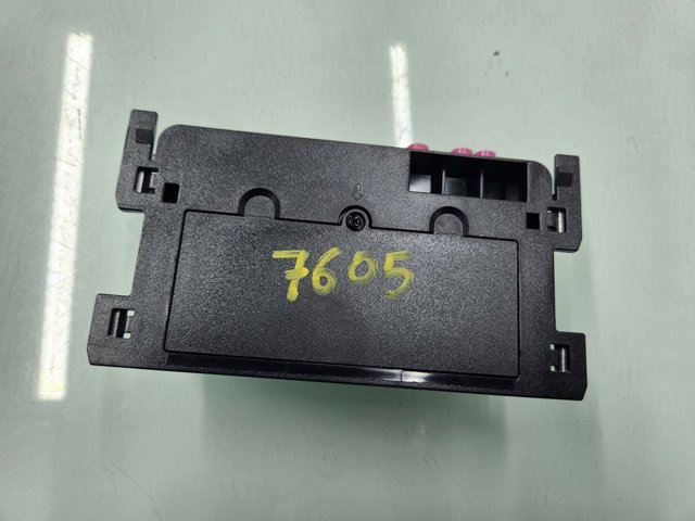 5WA035282 VAG