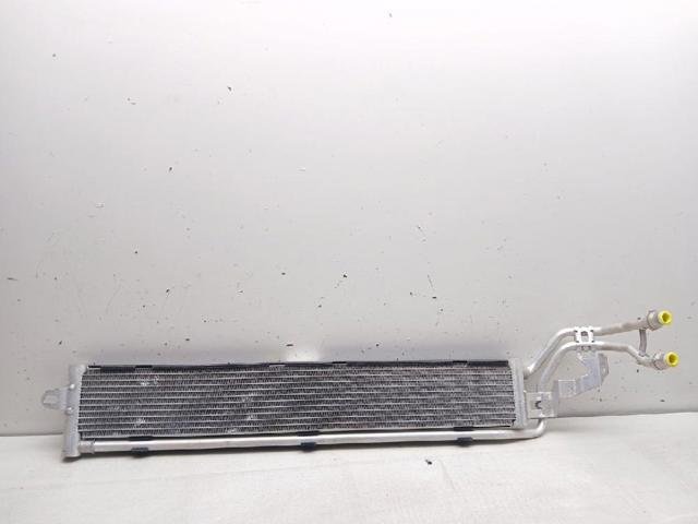 Radiador de esfriamento de motor adicional 5WA121251J VAG