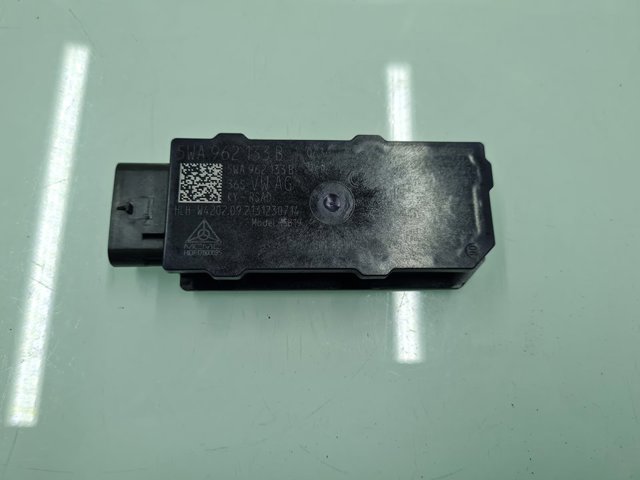 5WA962133B VAG