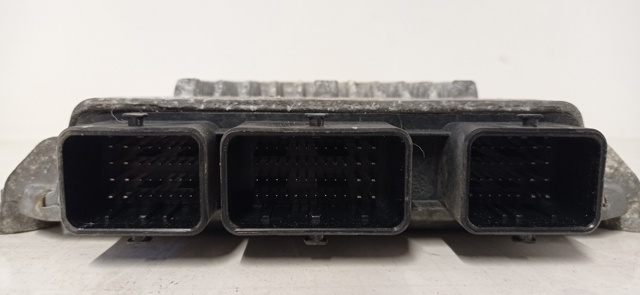 5WS40140ET Ford