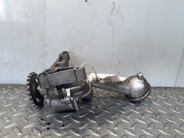 Bomba de óleo 6031811320 MERCEDES