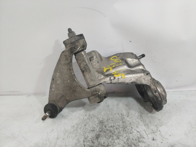 Braço oscilante superior direito de suspensão dianteira 60657246 FIAT