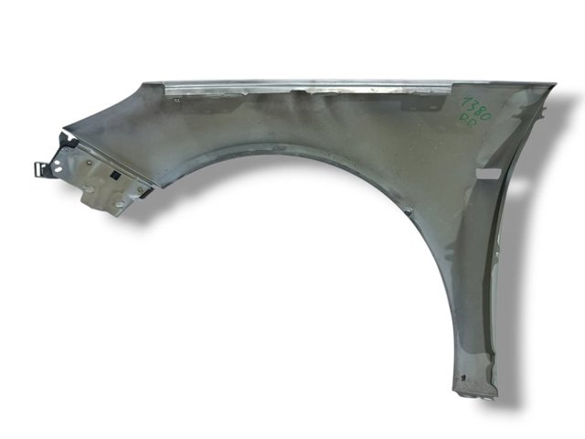 Pára-lama dianteiro direito 6102366 OPEL