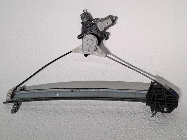 Mecanismo de acionamento de vidro da porta dianteira esquerda 61041SC010 SUBARU