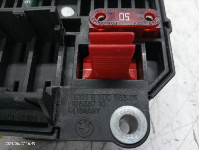 61136900583 BMW