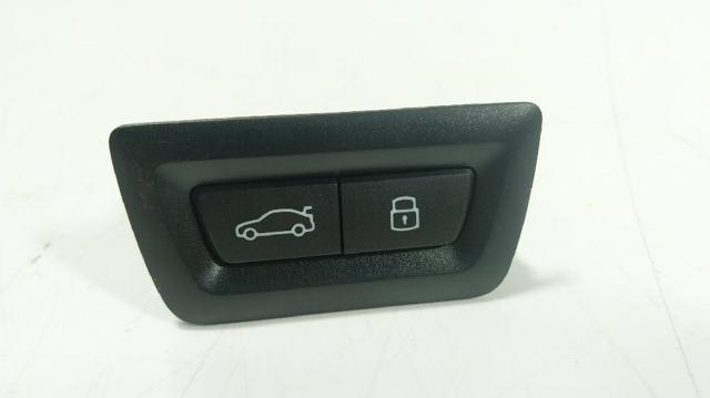 Botão de salão de acionamento de tampa de porta-malas (de 3ª/5ª porta (de tampa de alcapão) 61315A64C25 BMW