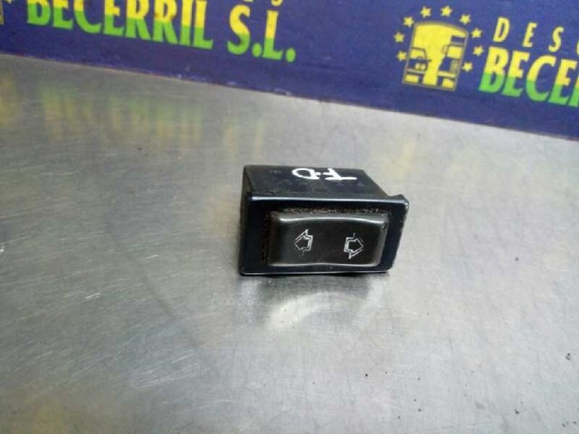 Unidade de botões traseira direita de controlo de elevador de vidro 61316902174 BMW