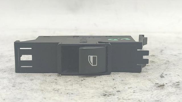 61316902176 BMW