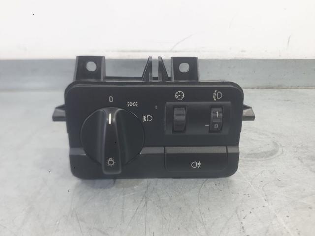61316907944 BMW