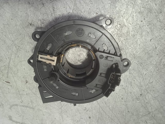 613183753989 BMW