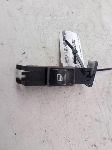 Unidade de botões dianteira direita de controlo de elevador de vidro 61318381510 BMW