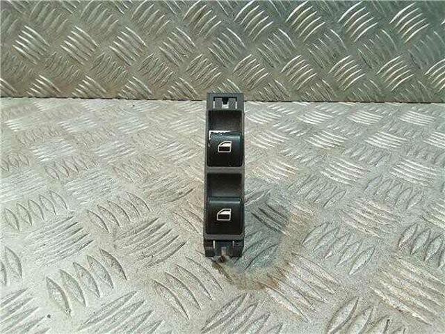 61318381514 BMW