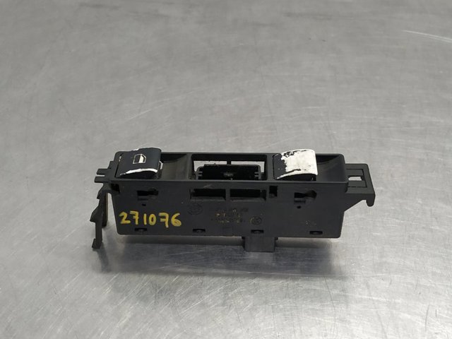 61318381518 BMW