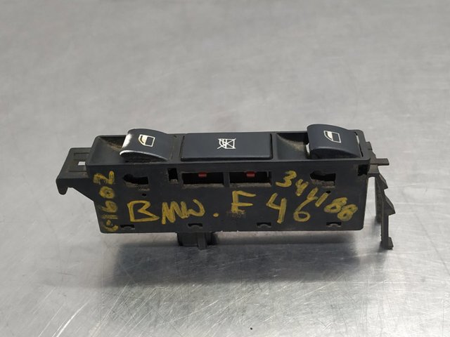 61318381518 BMW