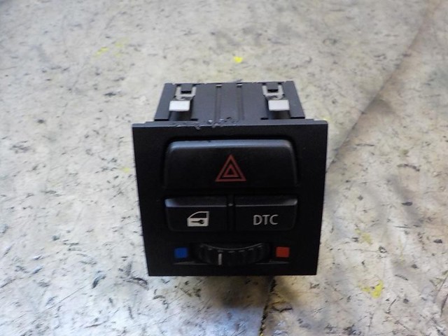 61319196713 BMW