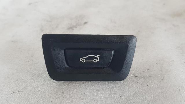 Puxador externo de tampa de porta-malas (de 3ª/5ª porta traseira) 61319275119 BMW