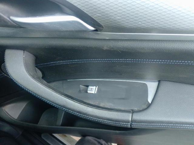 Botão dianteiro direito de ativação de motor de acionamento de vidro 61319299457 BMW