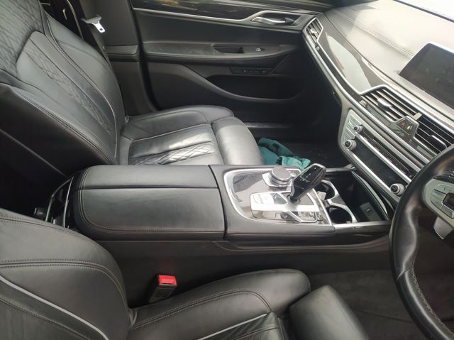 61319458747 BMW