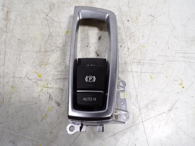 61319877889 BMW