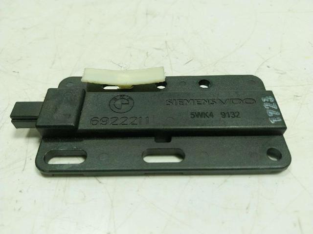 61356922211 BMW