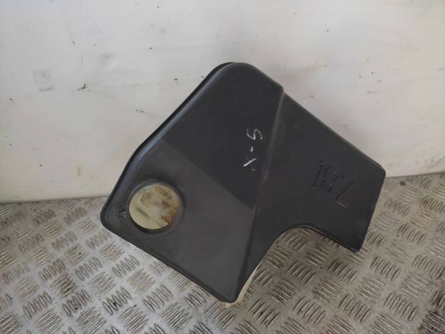 61668252722 BMW