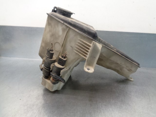 61678252738 BMW