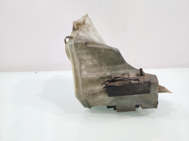 61678362562 BMW