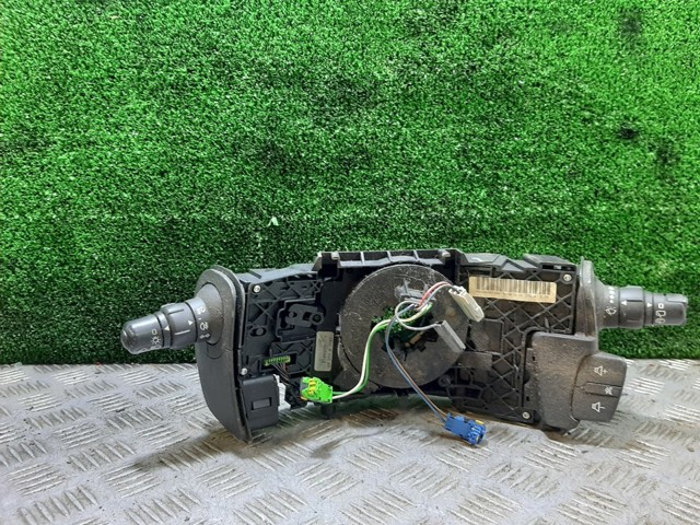 61880051 Renault (RVI)