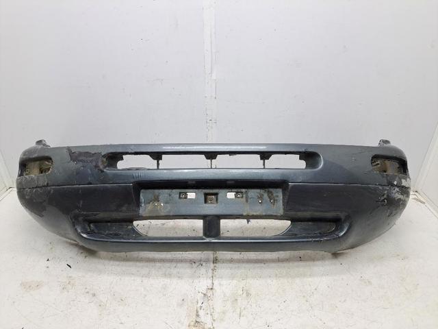 Pára-choque dianteiro 620227F000 NISSAN