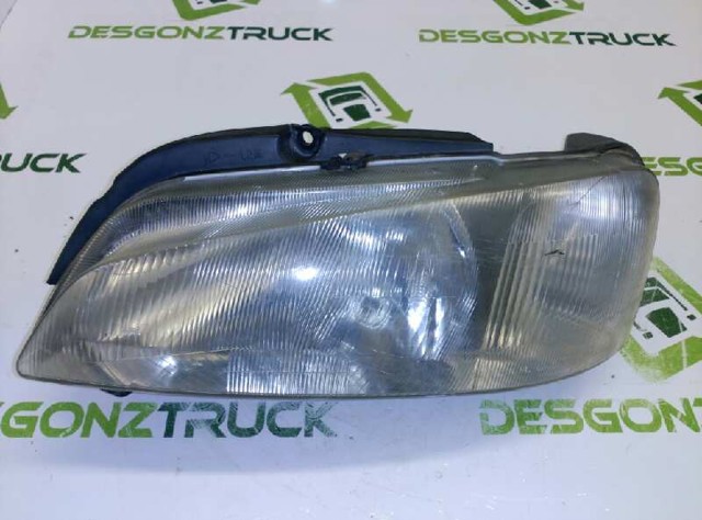 Luz esquerda 6204P4 PEUGEOT