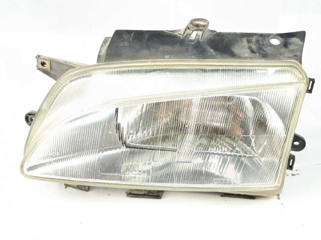 Luz esquerda 6204P8 PEUGEOT