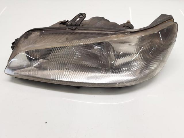 Luz esquerda 6204Q5 PEUGEOT
