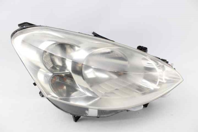 Luz direita 6206K4 PEUGEOT