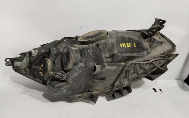 Luz esquerda 6208A8 PEUGEOT