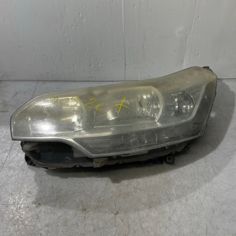 Luz esquerda 6208R6 PEUGEOT