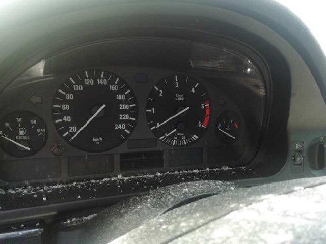 62118375675 BMW