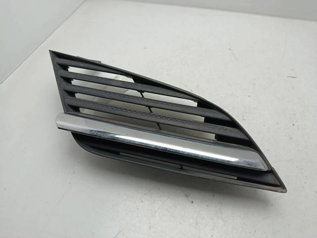 62320AU300 Nissan/Infiniti