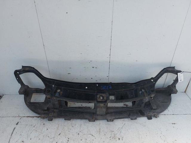 Suporte do radiador montado (painel de montagem de fixação das luzes) 6250000Q0D NISSAN