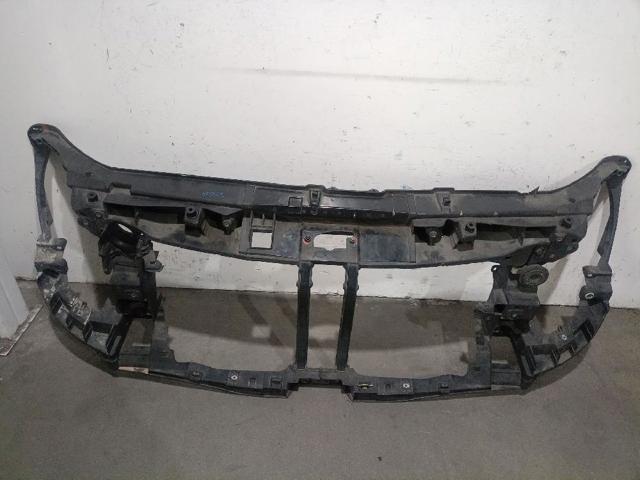 Suporte do radiador montado (painel de montagem de fixação das luzes) 625006894R RENAULT