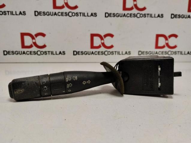 Comutador esquerdo instalado na coluna da direção 625361 PEUGEOT