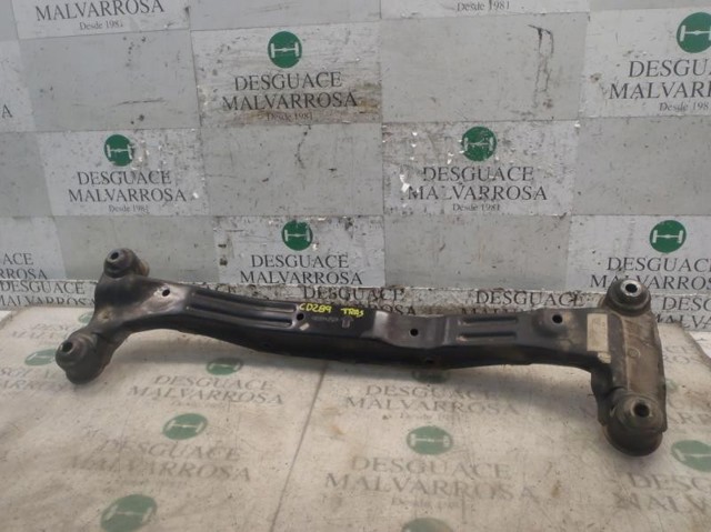 Viga de suspensão traseira (plataforma veicular) 626100Z010 HYUNDAI