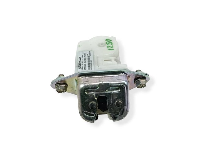 Fecho de tampa de porta-malas (de 3ª/5ª porta traseira) 63032FG101 SUBARU