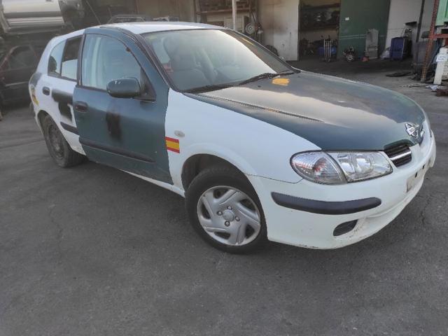Pára-lama dianteiro direito para Nissan Almera N16