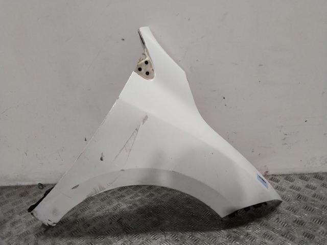 Pára-lama dianteiro direito 631005149R RENAULT