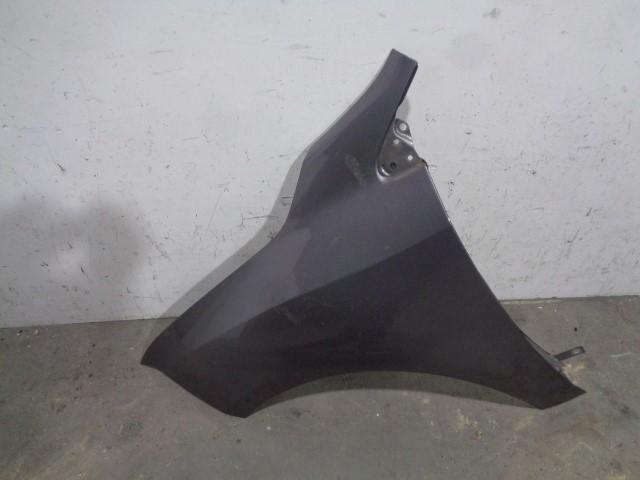 Pára-lama dianteiro esquerdo para Renault Fluence B3