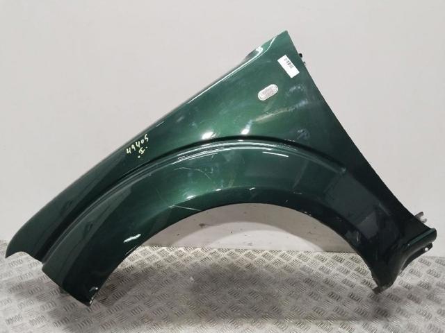 Pára-lama dianteiro esquerdo Nissan Navara D40