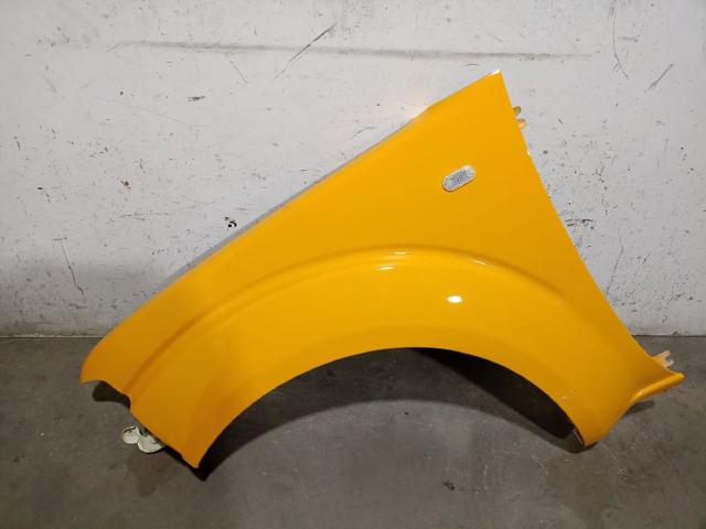 Pára-lama dianteiro esquerdo Nissan Navara D40