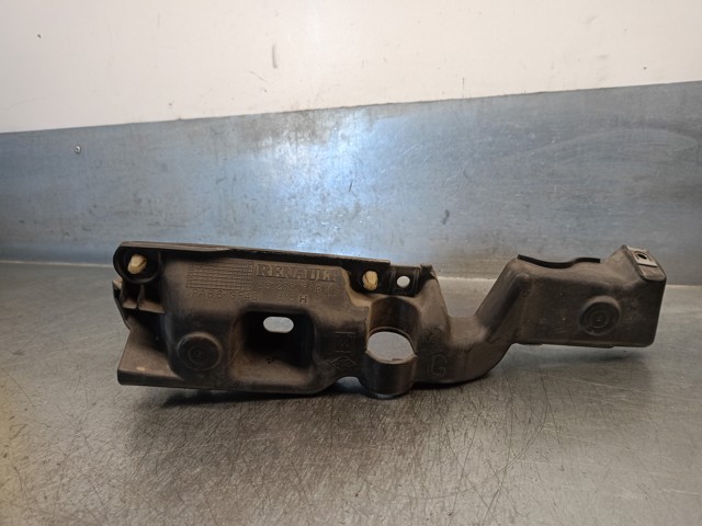 Consola superior de fixação do pára-lama dianteiro esquerdo 631236764R RENAULT