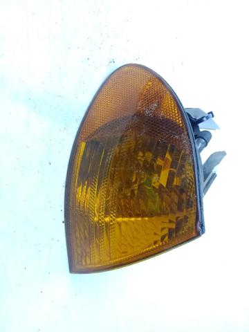 Luz intermitente no pára-lama direito 63138370720 BMW